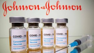 Covid-19: Εμβόλιο Johnson & Johnson – Όλες οι χρήσιμες πληροφορίες κ οι παρενέργειες του